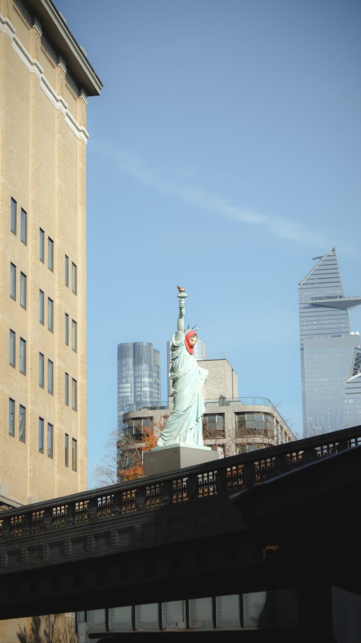 copy of the stature of liberty